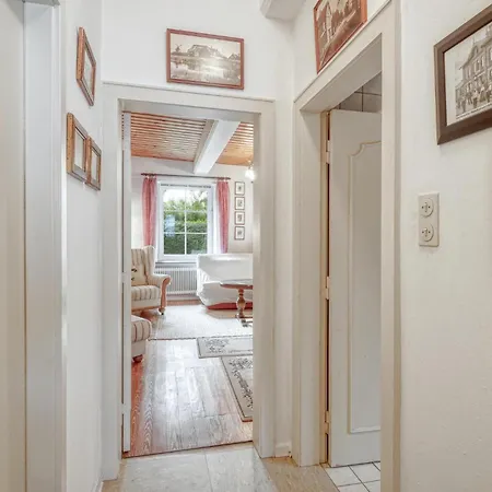 Apartamento Stunning In With Wifi Galmsbull